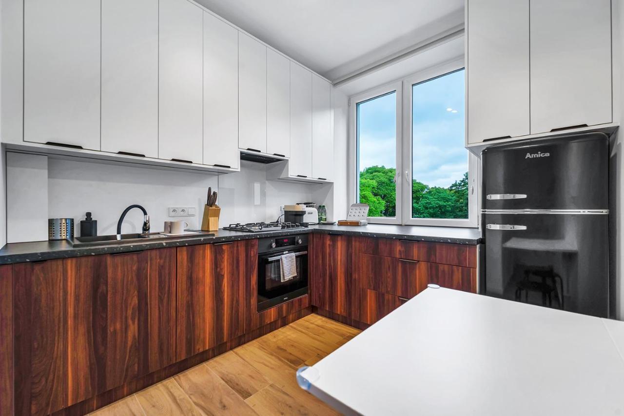 Dzielna Standard Apartment Варшава Екстериор снимка