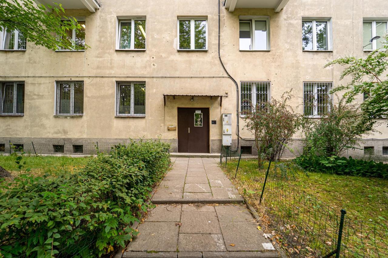 Dzielna Standard Apartment Варшава Екстериор снимка